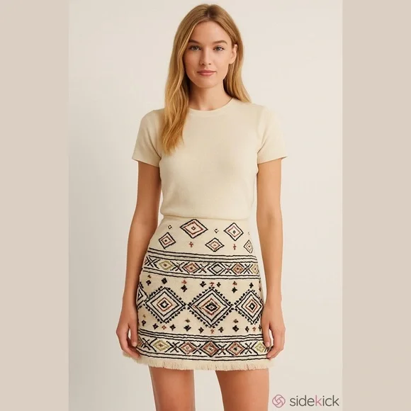 Cream Embroidered Mini Skirt - Picture 2 of 2